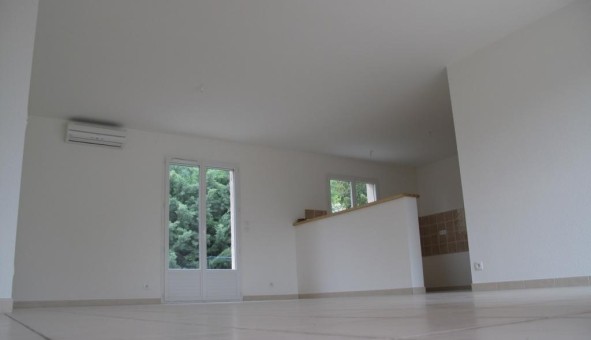 Logement tudiant Duplex à Adissan (34230)