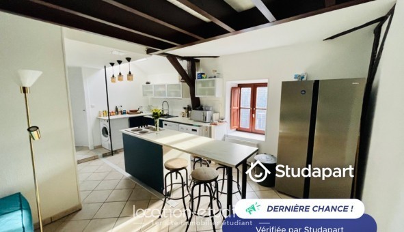 Logement tudiant Duplex à Bourges (18000)