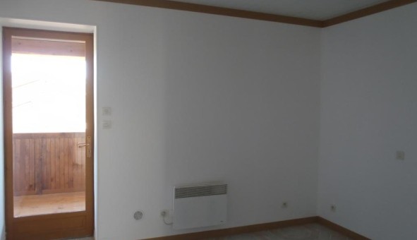 Logement tudiant Duplex à Lemps (07610)