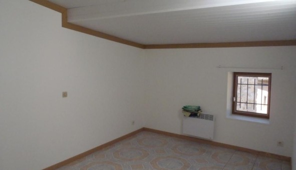 Logement tudiant Duplex à Lemps (07610)