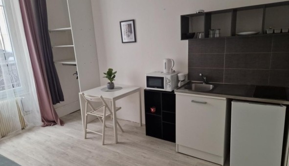 Logement tudiant Studio à Abrest (03200)