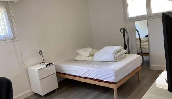 Logement tudiant Studio à Aigremont (78240)