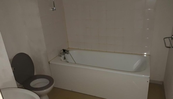 Logement tudiant Studio à Albi (81990)