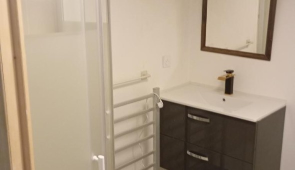 Logement tudiant Studio à Allonnes (72700)