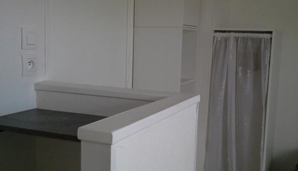 Logement tudiant Studio à Amiens (80090)