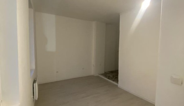 Logement tudiant Studio à Amiens (80090)