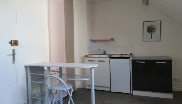 Logement tudiant Studio à Amiens (80090)