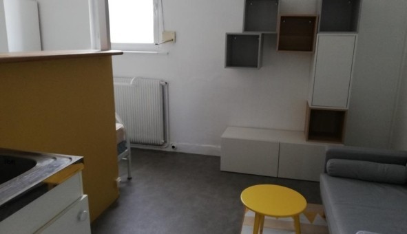 Logement tudiant Studio à Amiens (80090)