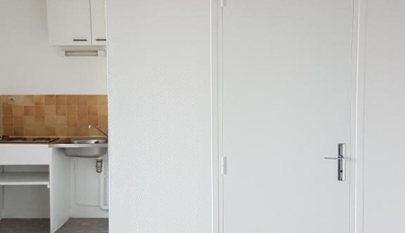 Logement tudiant Studio à Amiens (80090)