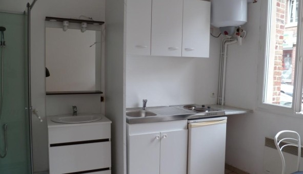 Logement tudiant Studio à Amiens (80090)