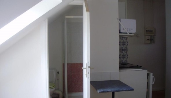 Logement tudiant Location Studio Vide Amiens (80090)