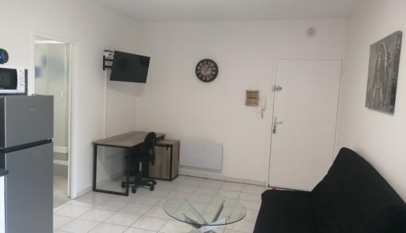 Logement tudiant Studio à Ancne (26200)