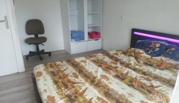 Logement tudiant Location Studio Vide Andard (49800)