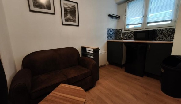 Logement tudiant Location Studio Vide Angers (49000)