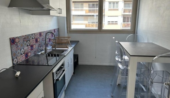 Logement tudiant Studio à Angers (49000)