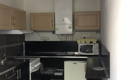 Logement tudiant Studio à Angers (49000)