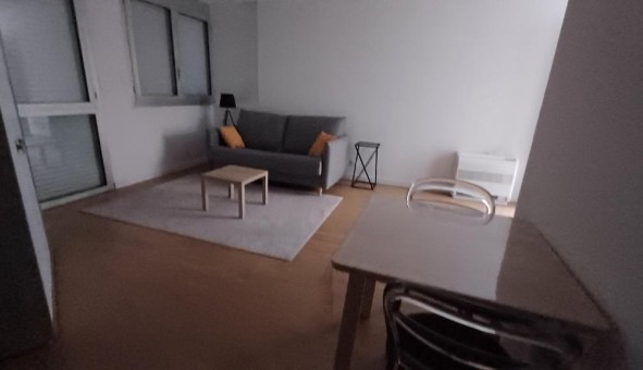 Logement tudiant Studio à Angers (49000)