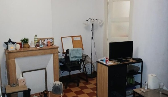 Logement tudiant Location Studio Vide Angers (49000)