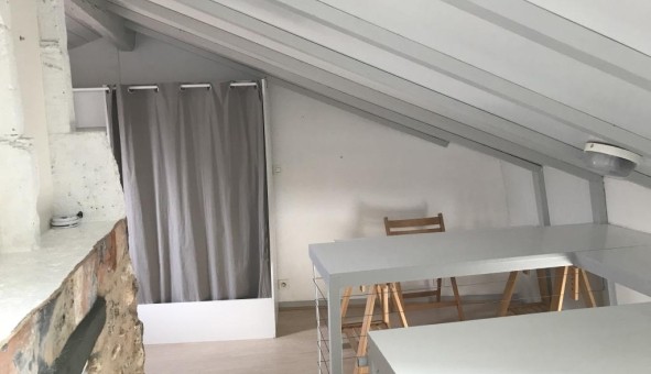 Logement tudiant Studio à Angoulme (16000)