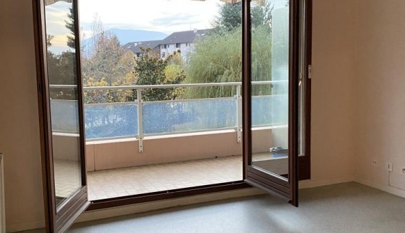 Logement tudiant Studio à Annecy le Vieux (74940)