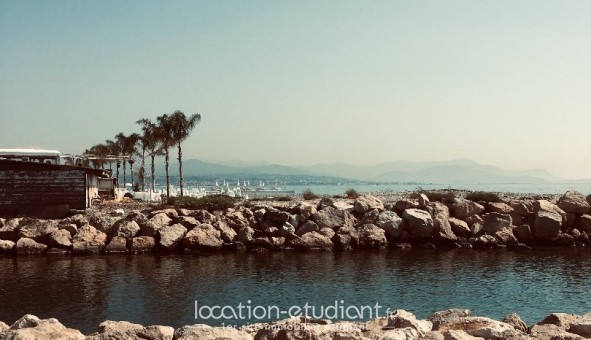 Logement tudiant Studio à Antibes (06160)