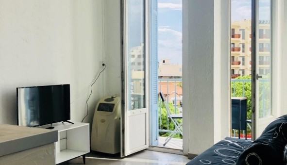 Logement tudiant Studio à Antibes (06160)