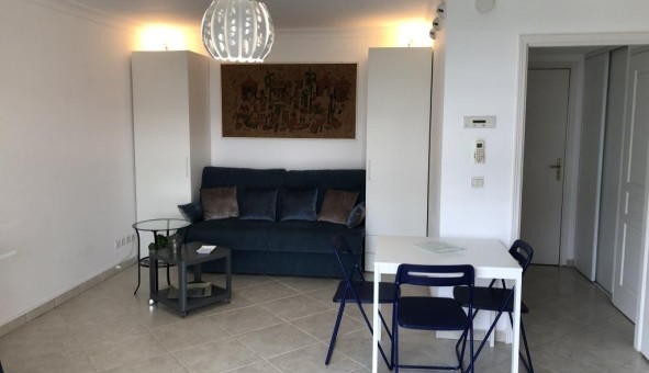 Logement tudiant Studio à Antibes (06160)