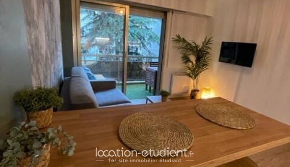 Logement tudiant Location Studio Meublé Antibes (06160)