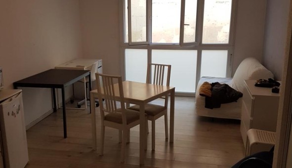 Logement tudiant Studio à Arles (13200)