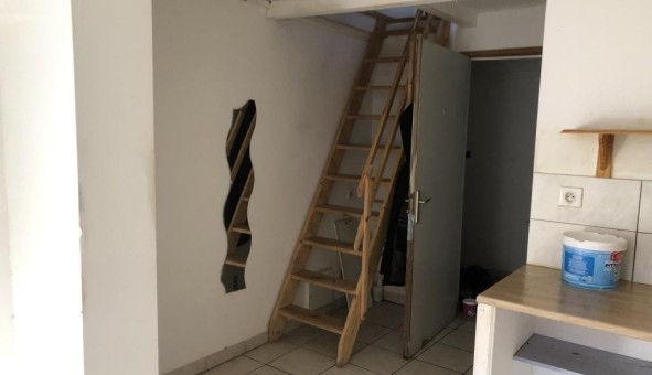 Logement tudiant Studio à Arles (13200)