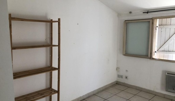 Logement tudiant Studio à Arles (13200)