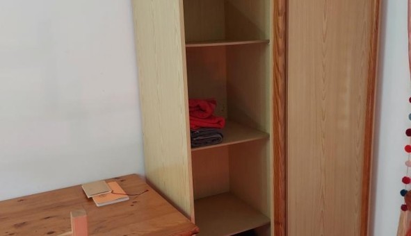 Logement tudiant Studio à Arles (13200)