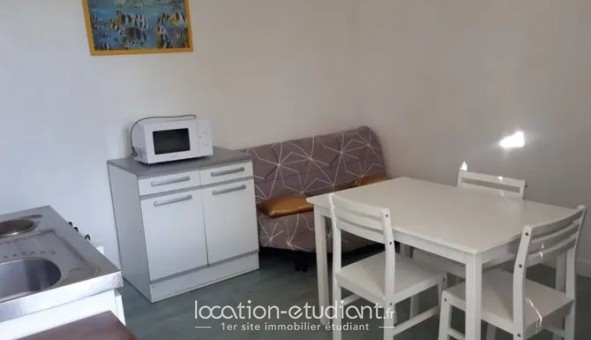 Logement tudiant Studio à Arveyres (33500)