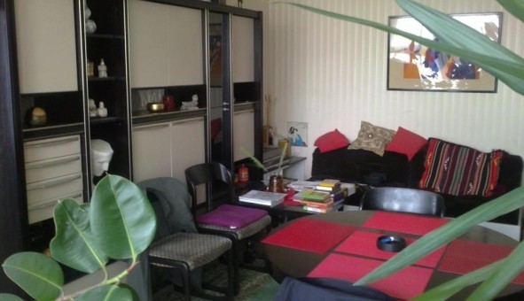 Logement tudiant Studio à Asnires sur Seine (92600)