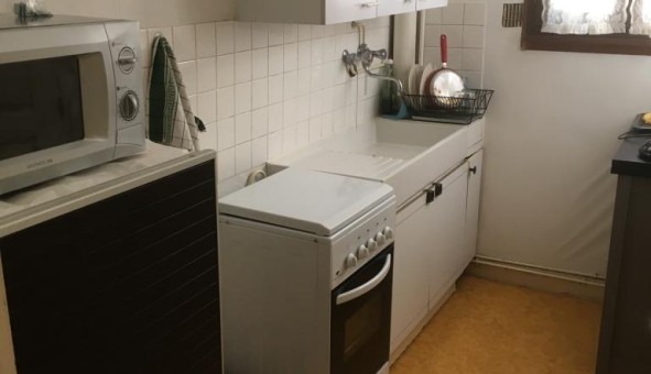 Logement tudiant Studio à Asnires sur Seine (92600)