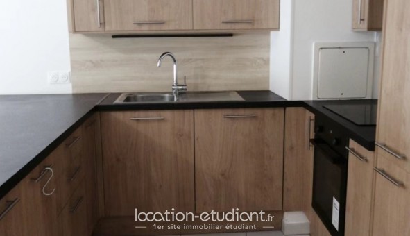 Logement tudiant Location Studio Meublé Aubervilliers (93300)