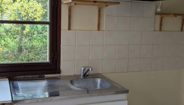 Logement tudiant Studio à Aujan Mournde (32300)