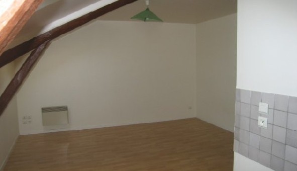 Logement tudiant Studio à Aurillac (15000)