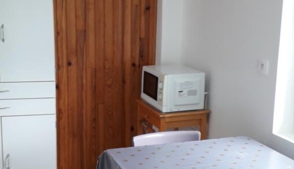 Logement tudiant Studio à Aurillac (15000)