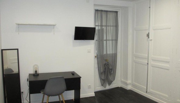 Logement tudiant Studio à Aurillac (15000)