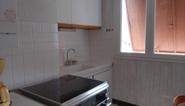 Logement tudiant Studio à Aurillac (15000)