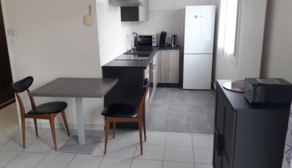 Logement tudiant Location Studio Vide Authume (39100)