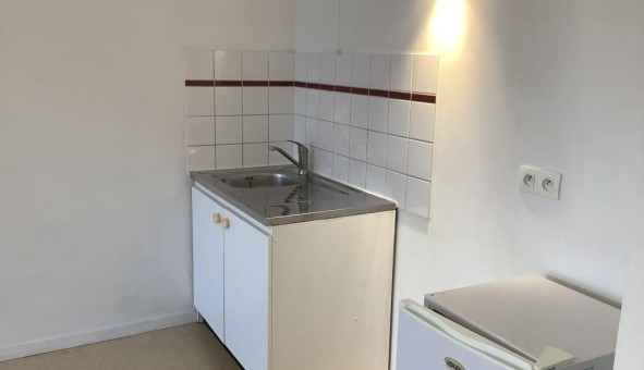 Logement tudiant Studio à Auvilliers (76270)