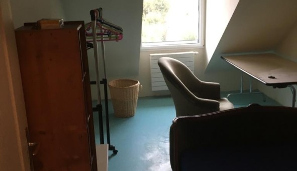 Logement tudiant Studio à Auxon Dessous (25870)