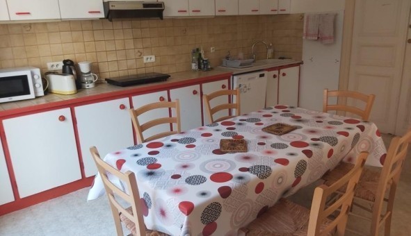 Logement tudiant Studio à Auzay (85200)