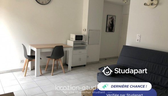 Logement tudiant Location Studio Meublé Avignon (84000)