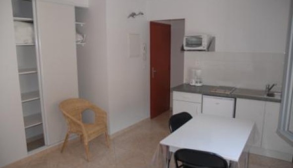 Logement tudiant Studio à Avignon (84000)