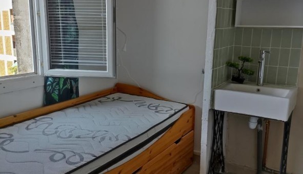 Logement tudiant Studio à Avignon (84000)