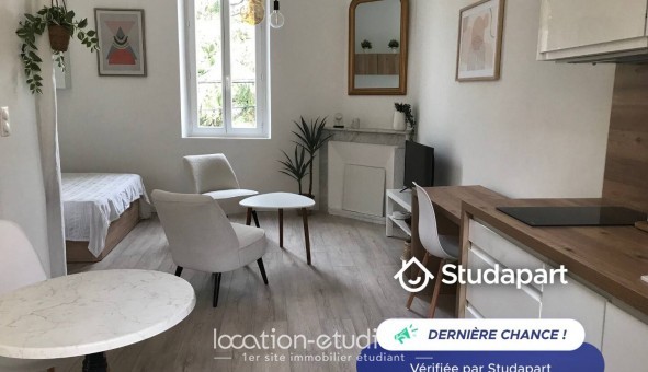 Logement tudiant Location Studio Meublé Avignon (84000)