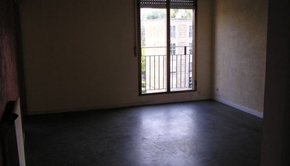 Logement tudiant Studio à Avignon (84000)